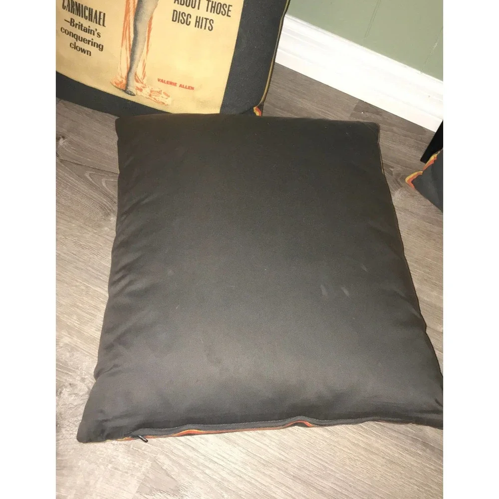 Vintage pillow set